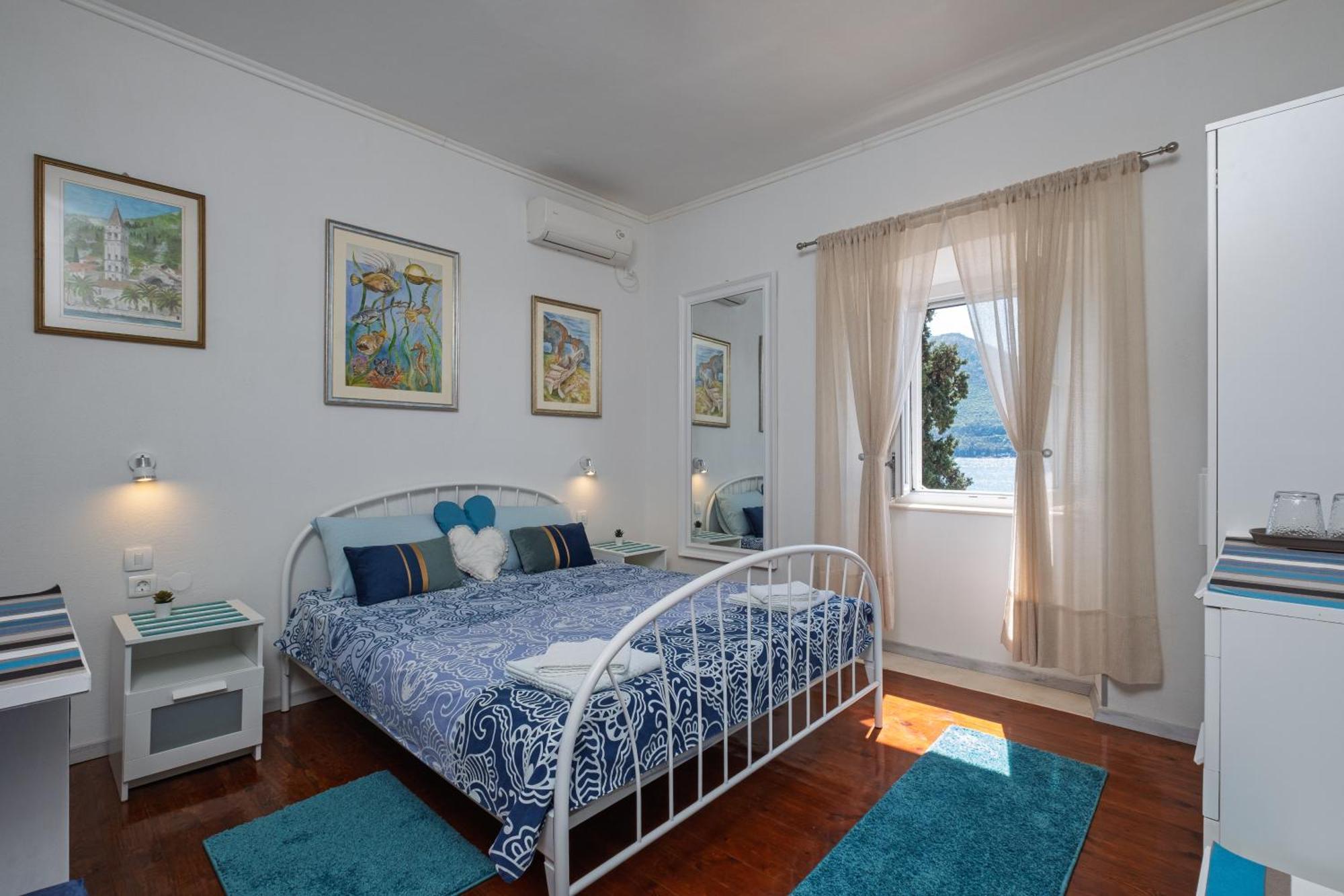 פראסט Bluemarine Rooms & Apartments מראה חיצוני תמונה